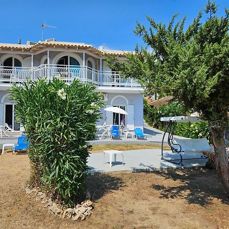 Leta Apartments Агиос-Георгиос Экстерьер фото