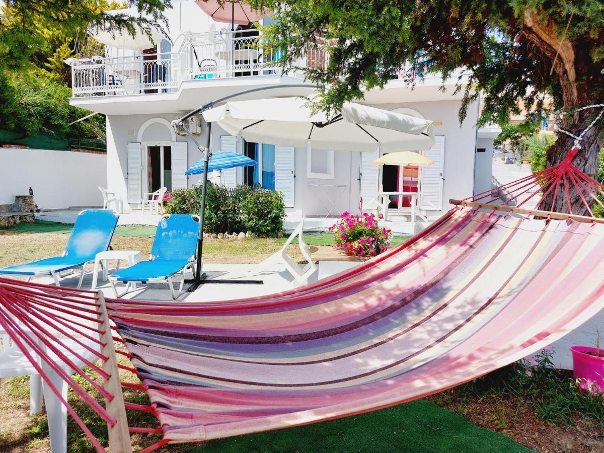 Leta Apartments Агиос-Георгиос Экстерьер фото