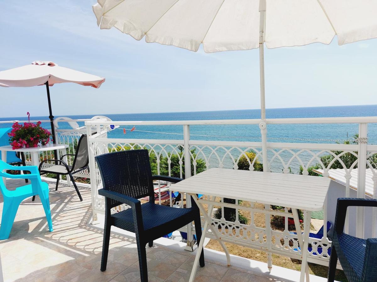 Leta Apartments Агиос-Георгиос Экстерьер фото