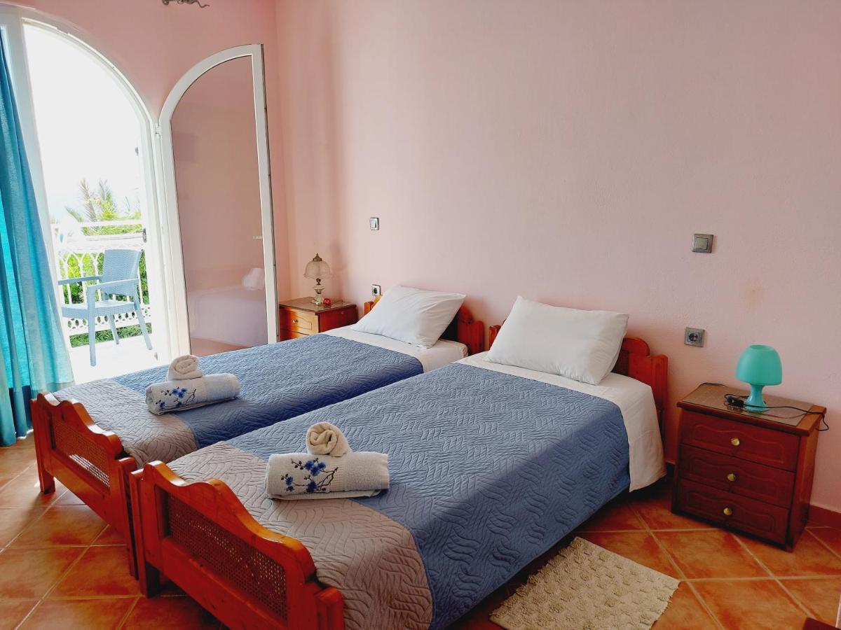 Leta Apartments Агиос-Георгиос Экстерьер фото