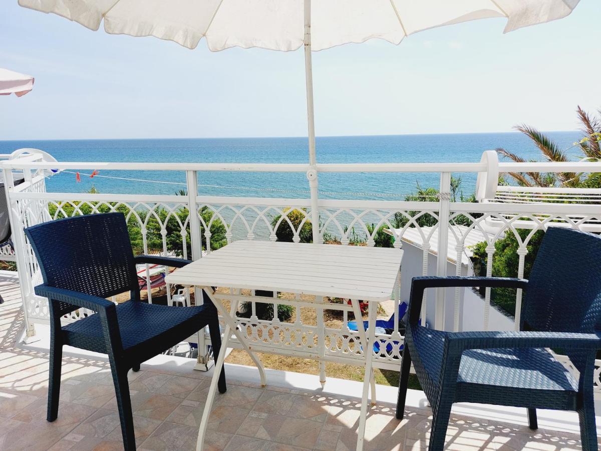 Leta Apartments Агиос-Георгиос Экстерьер фото