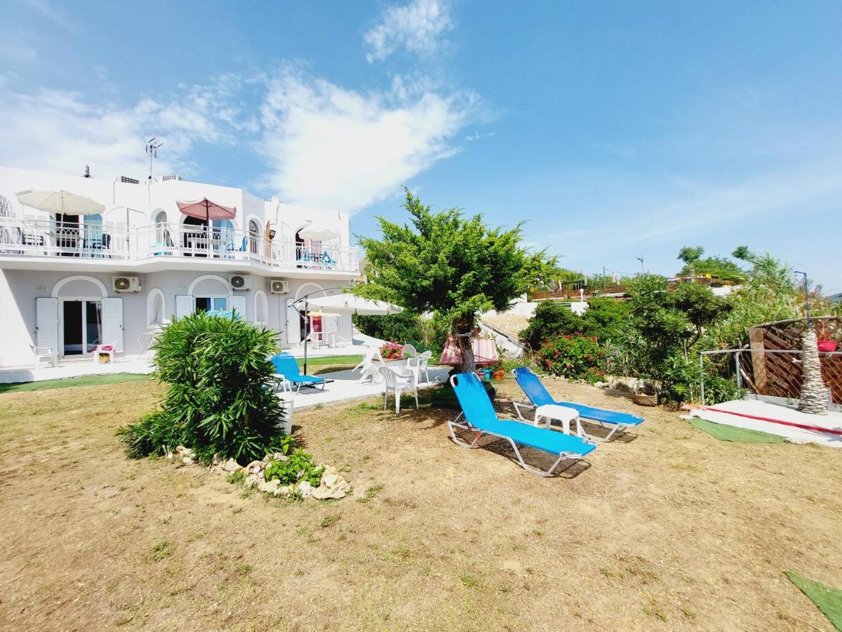 Leta Apartments Агиос-Георгиос Экстерьер фото