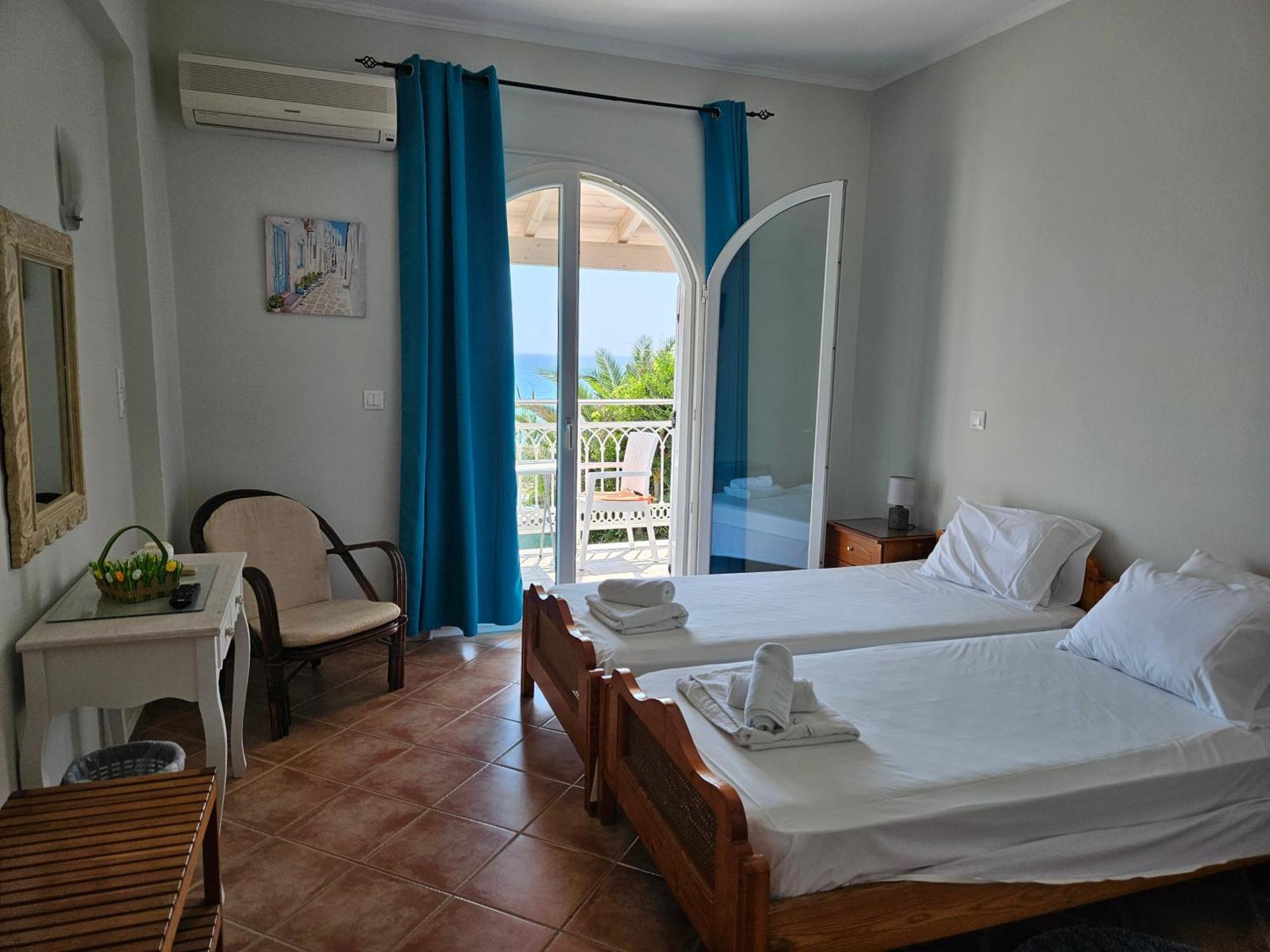 Leta Apartments Агиос-Георгиос Экстерьер фото
